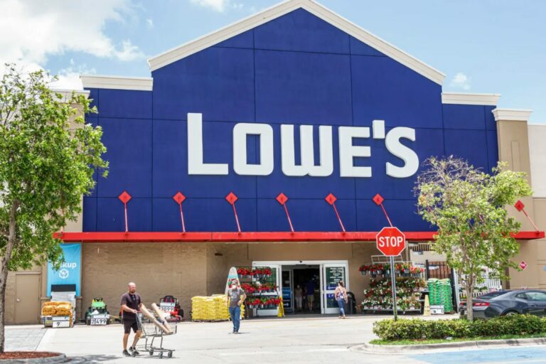 An Image of Lowes